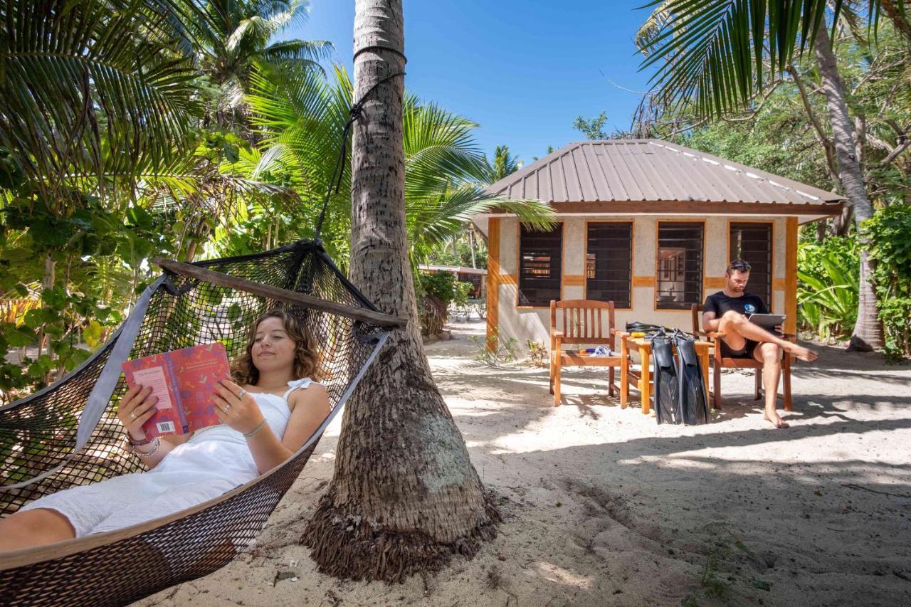 Drawaqa Island Barefoot Manta Island Resort מראה חיצוני תמונה