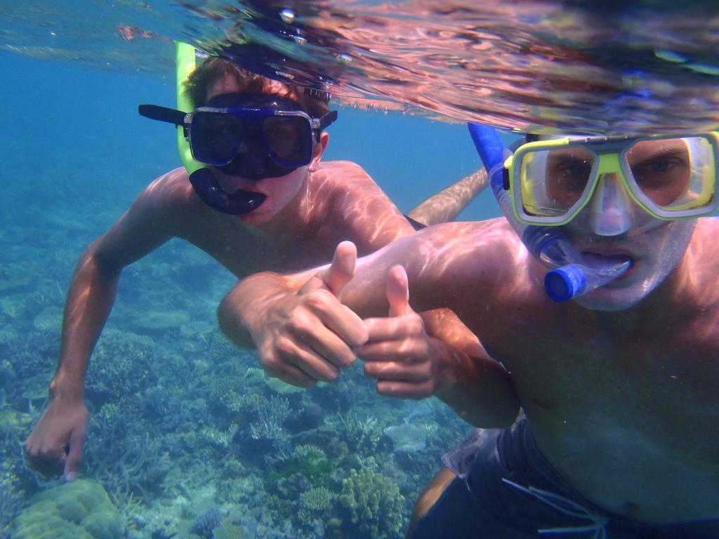 Drawaqa Island Barefoot Manta Island Resort מראה חיצוני תמונה