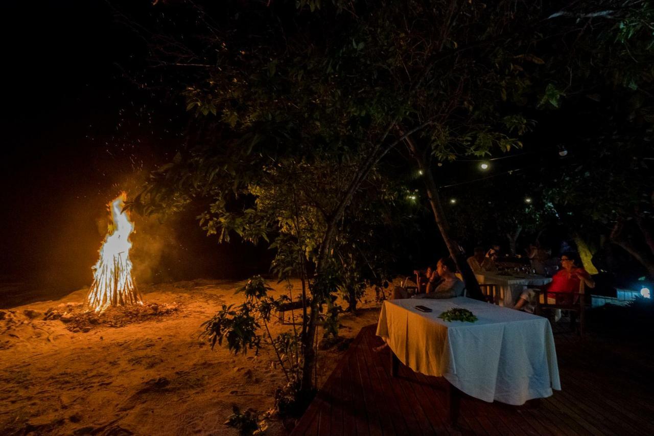Drawaqa Island Barefoot Manta Island Resort מראה חיצוני תמונה