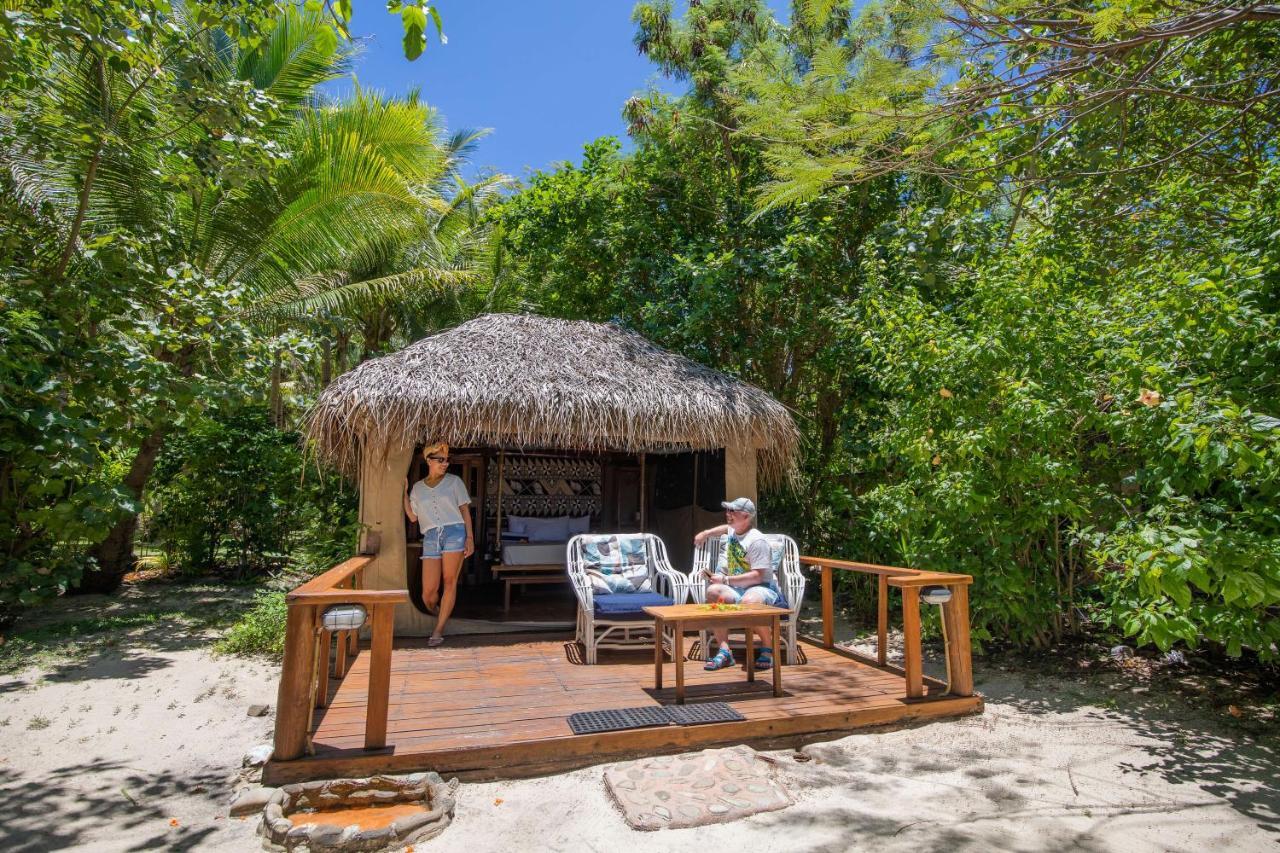 Drawaqa Island Barefoot Manta Island Resort מראה חיצוני תמונה